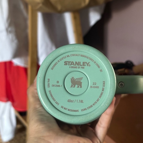 Stanley The Quencher H2.0 Flowstate Tumbler 40oz Pink Rose Quartz AND Eucalyptus - Picture 3 of 10